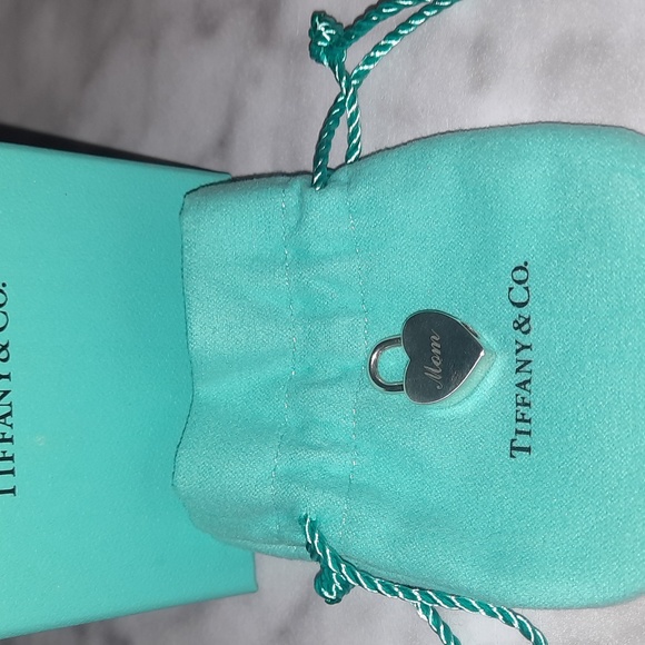 SOLD Tiffany & Co. Mom Heart Lock Pendant - Picture 6 of 6